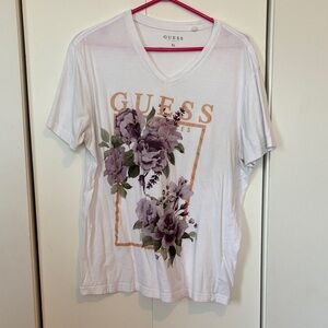 🎉4/30$🎉 Guess White Tee with Purple Floral Design